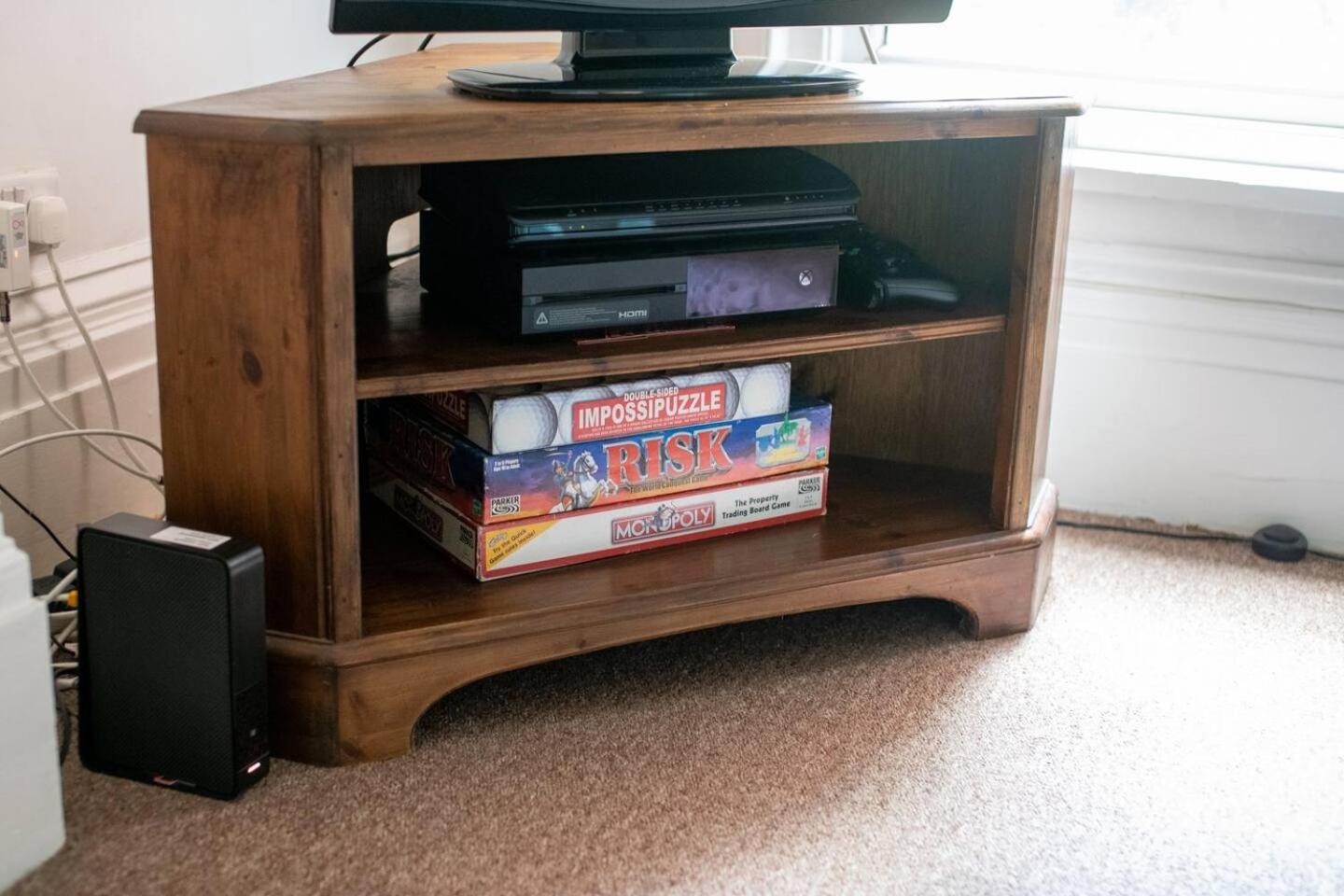 Family Friendly Flat Just Minutes From The Beach! Portsmouth Eksteriør bilde